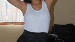 Rica Colegiala Nalgona + Full Pack