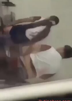 Grabados y virales cogiendo en el cole